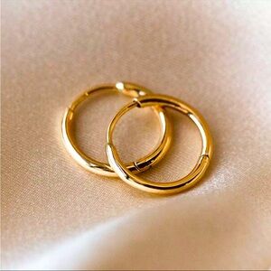 18k Gold Filled hoops for women- 20mm